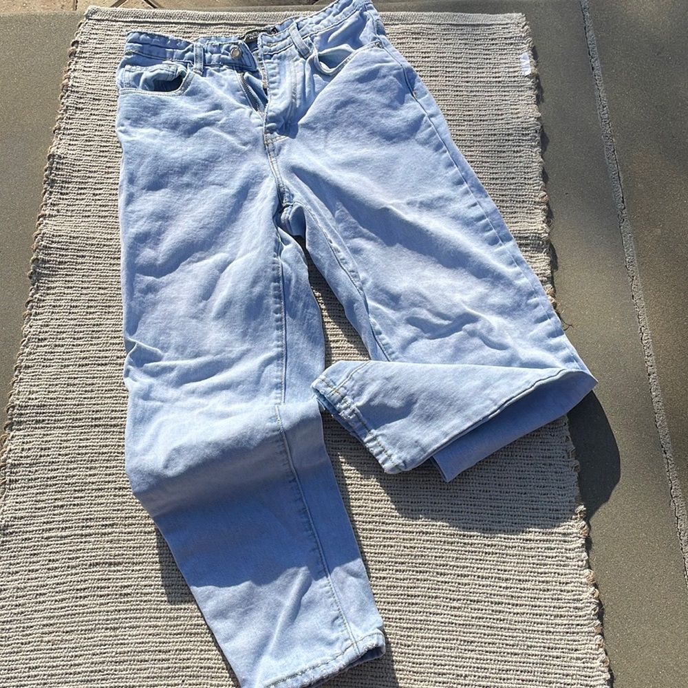 Petite Pretty Little Thing Jeans